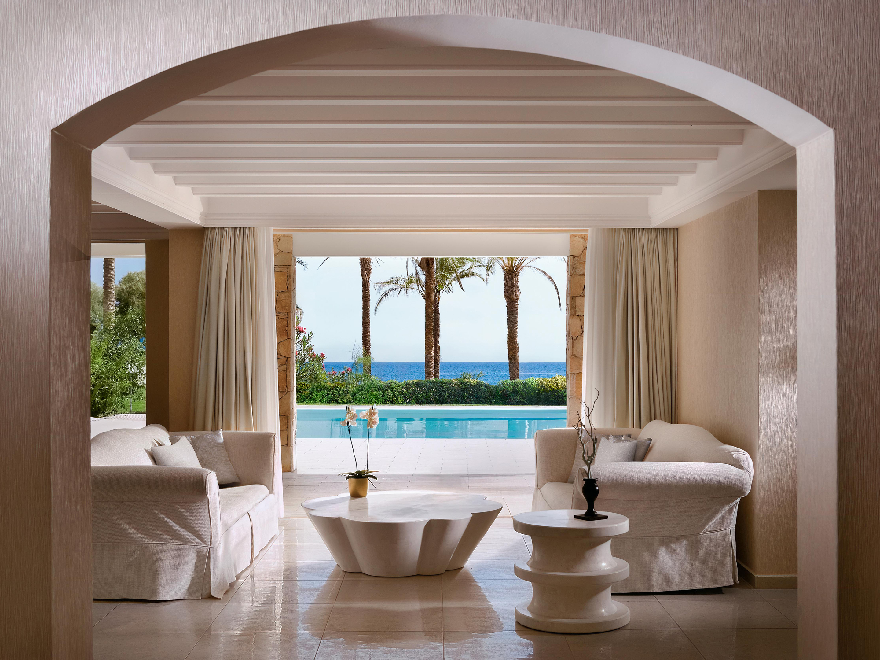 05-royal-pavilion-private-pool