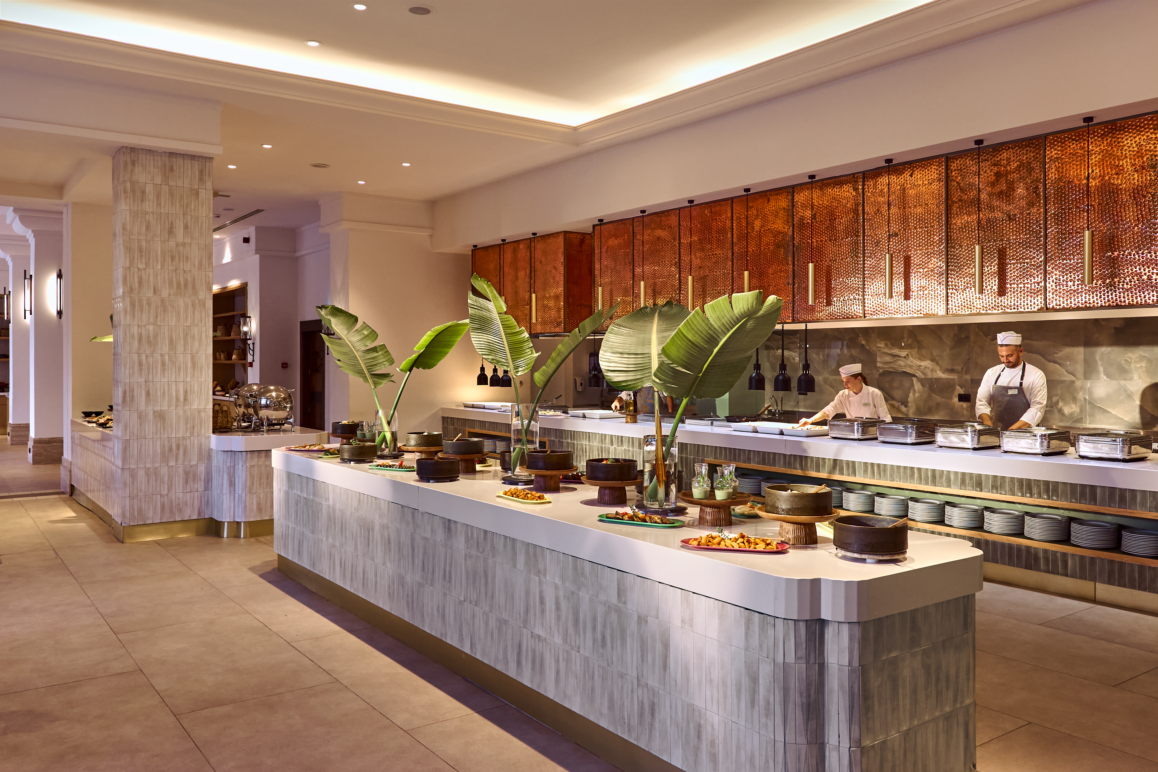 13-LUXME-KOS-premium-dishes-made-with-fresh-ingredients-for-a-gourmet-experience