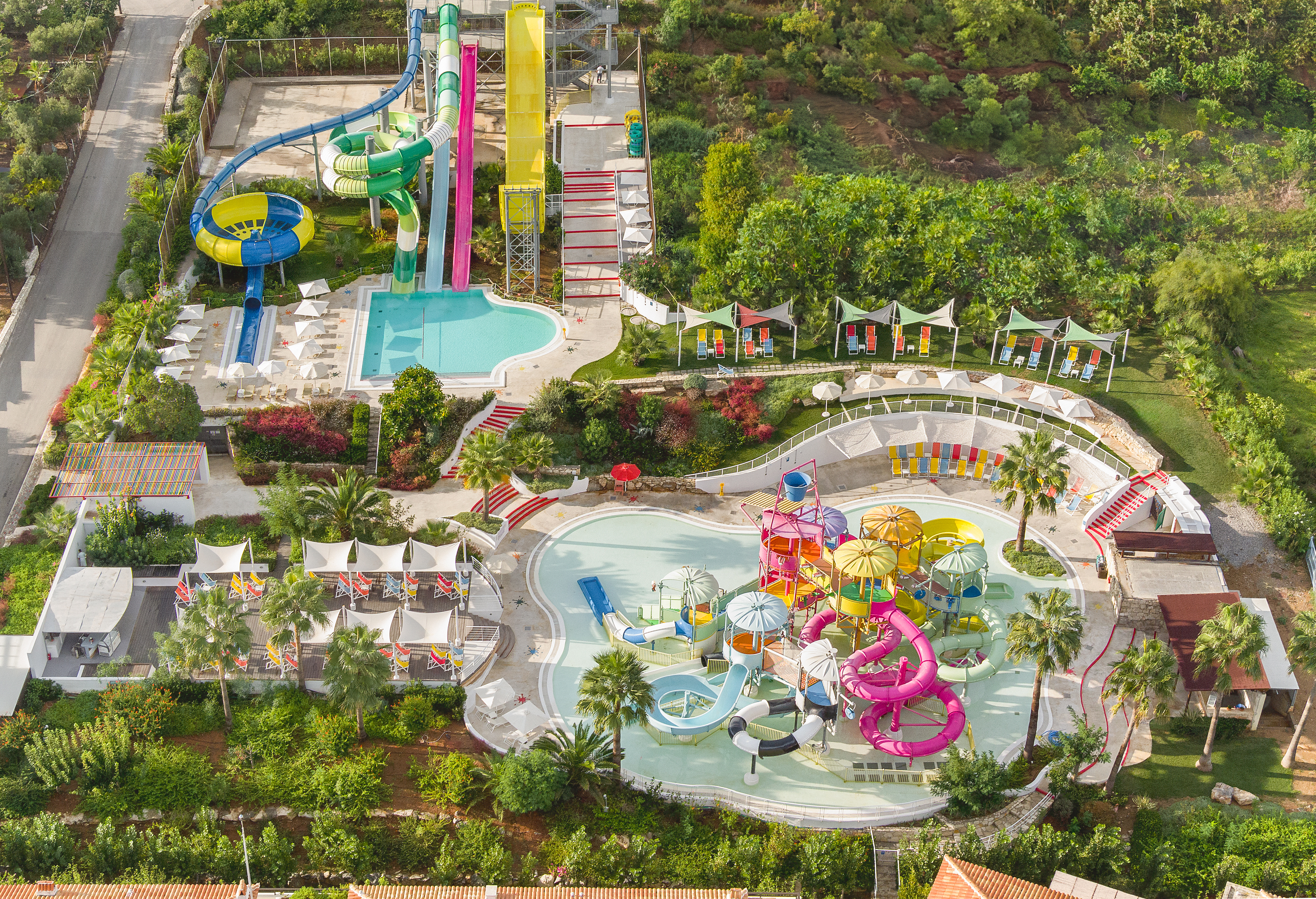 17-the-mega-waterpark-is-a-whirling-6000m²-of-excitement