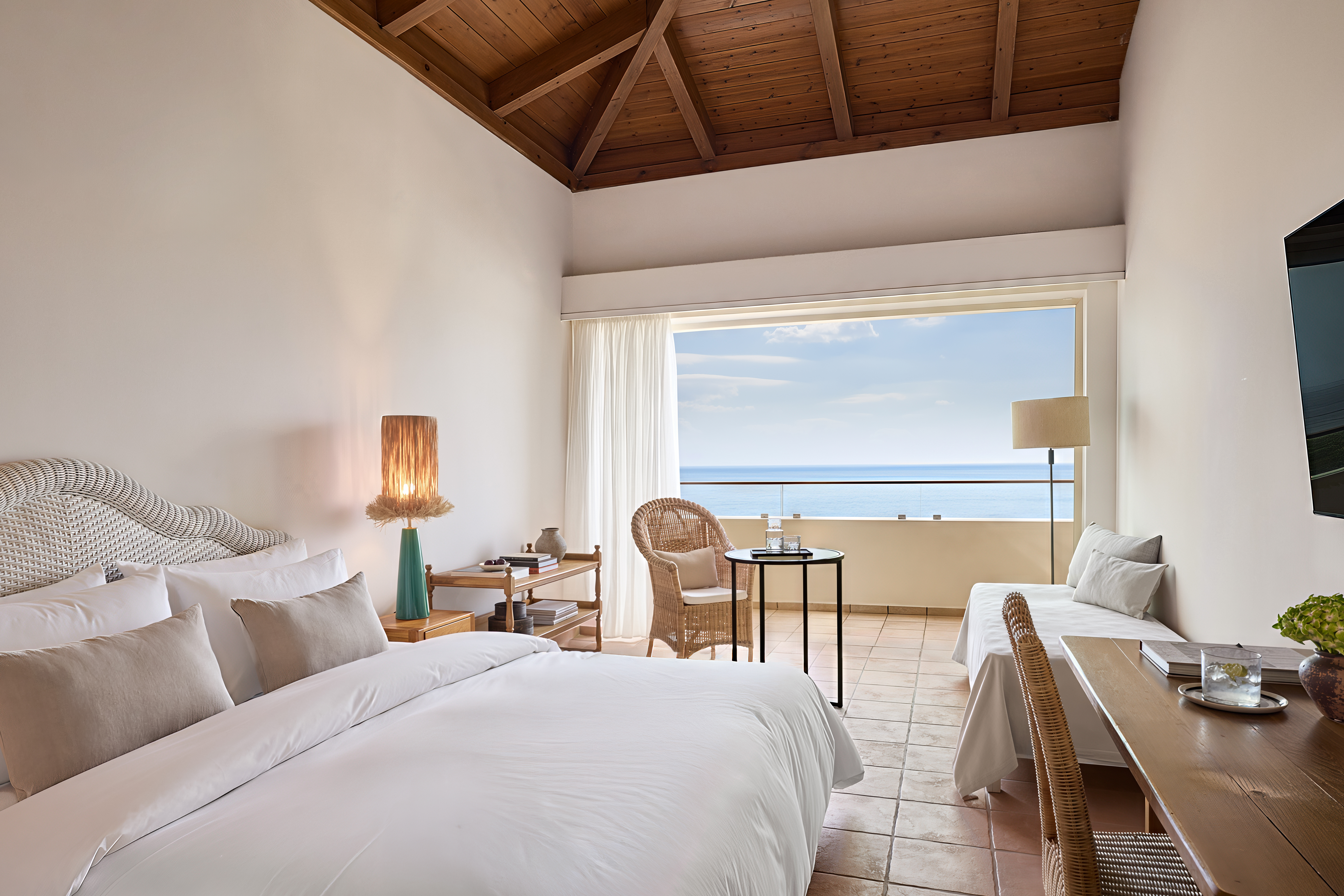 18-luxury-tailored-accommodation-for-the-whole-family