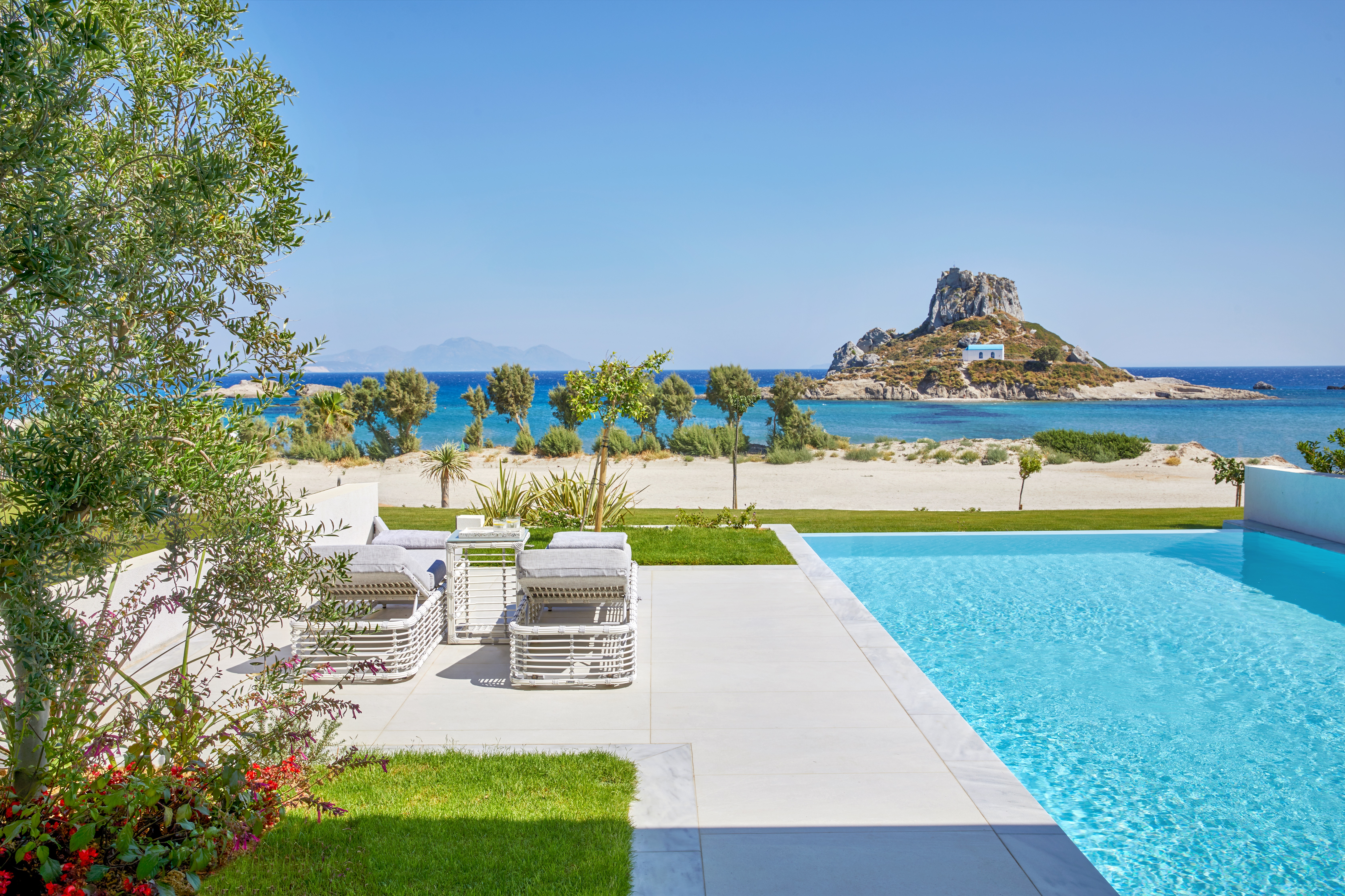 1033_Ikos Aria _ Deluxe Two Bedroom Bungalow Suite with Private Pool _6720x4480