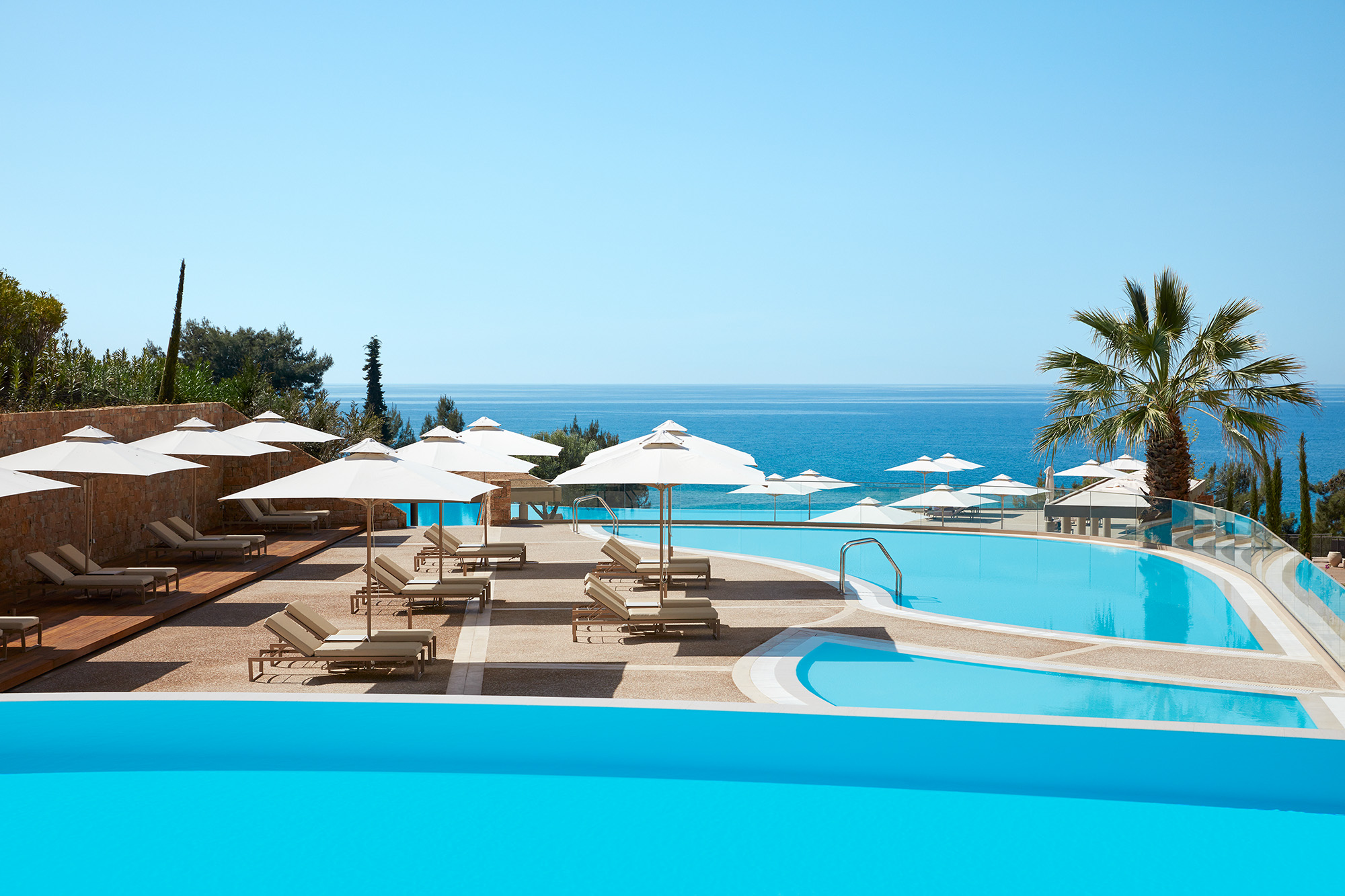 Adults Pool Infinity Ikos Oceania